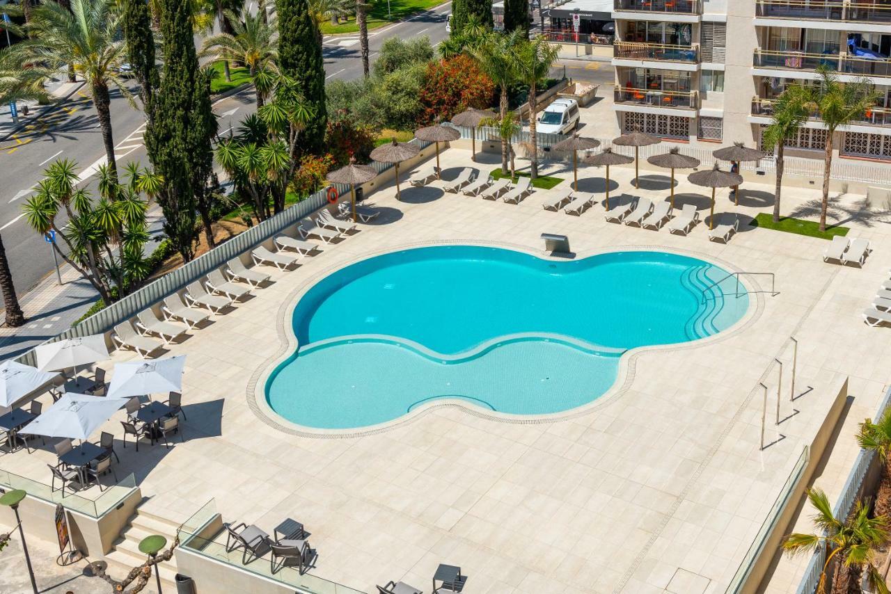 Rentalmar Navarra Family Suites Salou Exterior foto